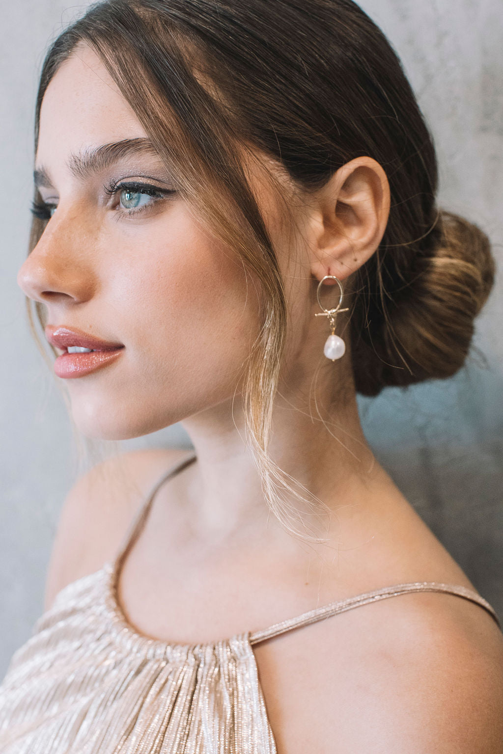 עגילי פנינה זהב אלכסנדרה Princess K Jewelry