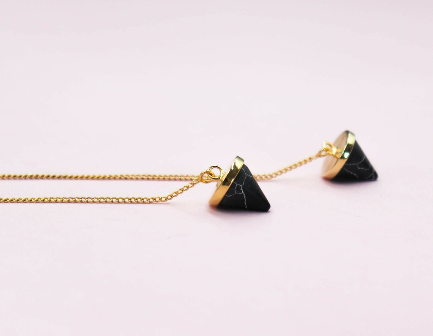 עגילי שרשרת שחור וזהב לטי Princess K Jewelry