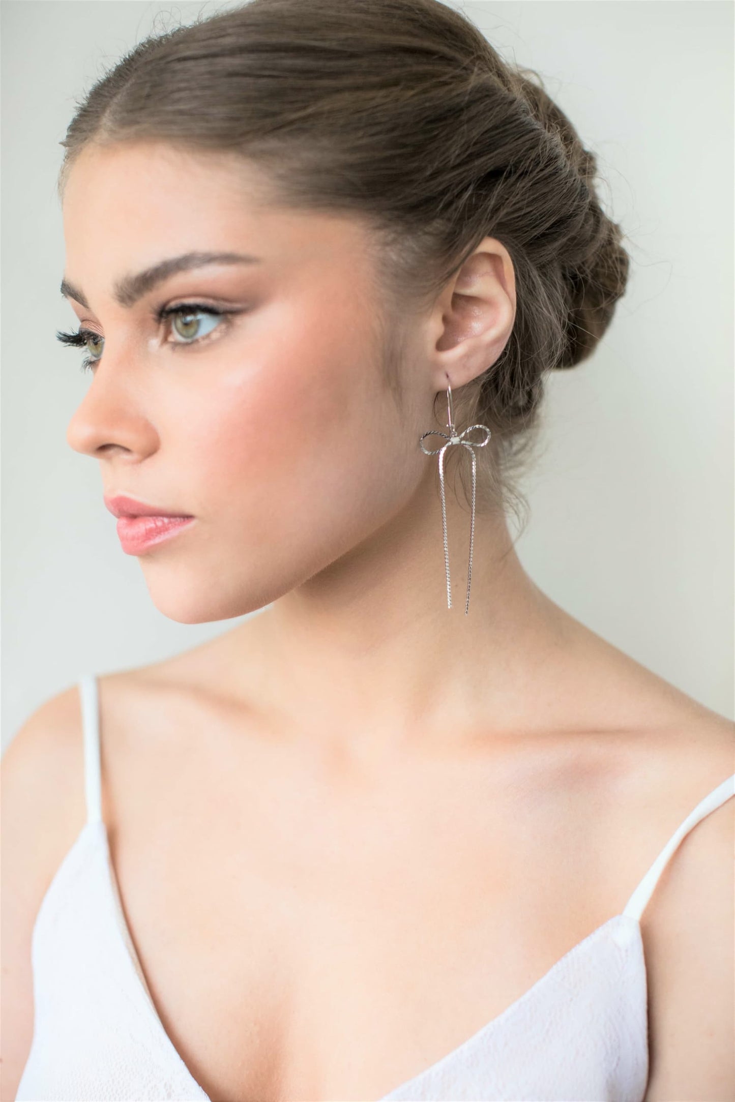עגילי פפיון כסף סקרלט Princess K Jewelry