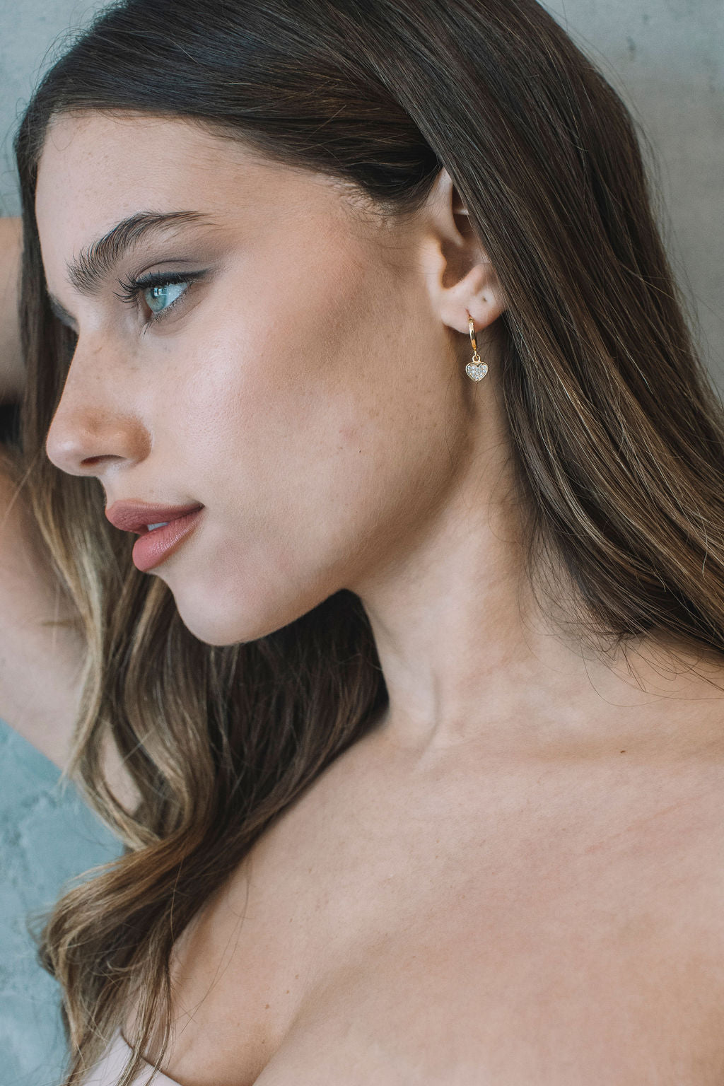 עגילי חישוק לב שר Princess K Jewelry