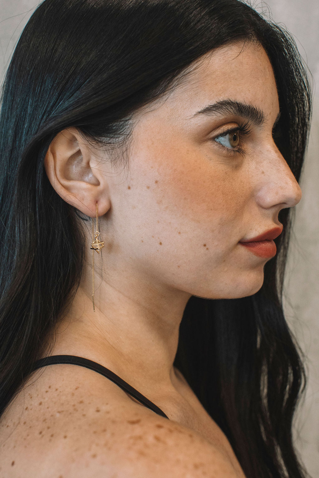 עגילי חוט זהב מגן דוד Princess K Jewelry