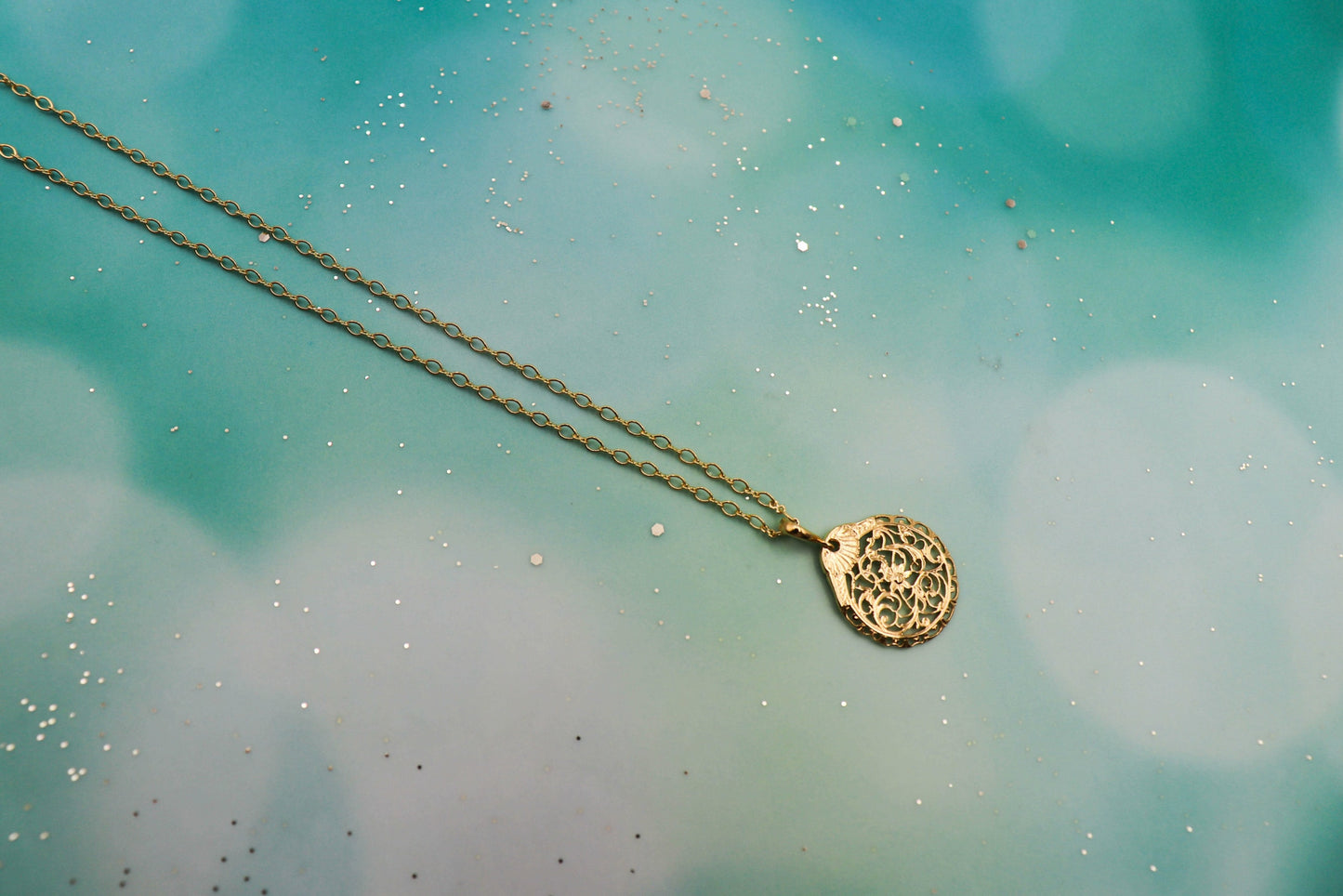 שרשרת צדף זהב ונסה Princess K Jewelry