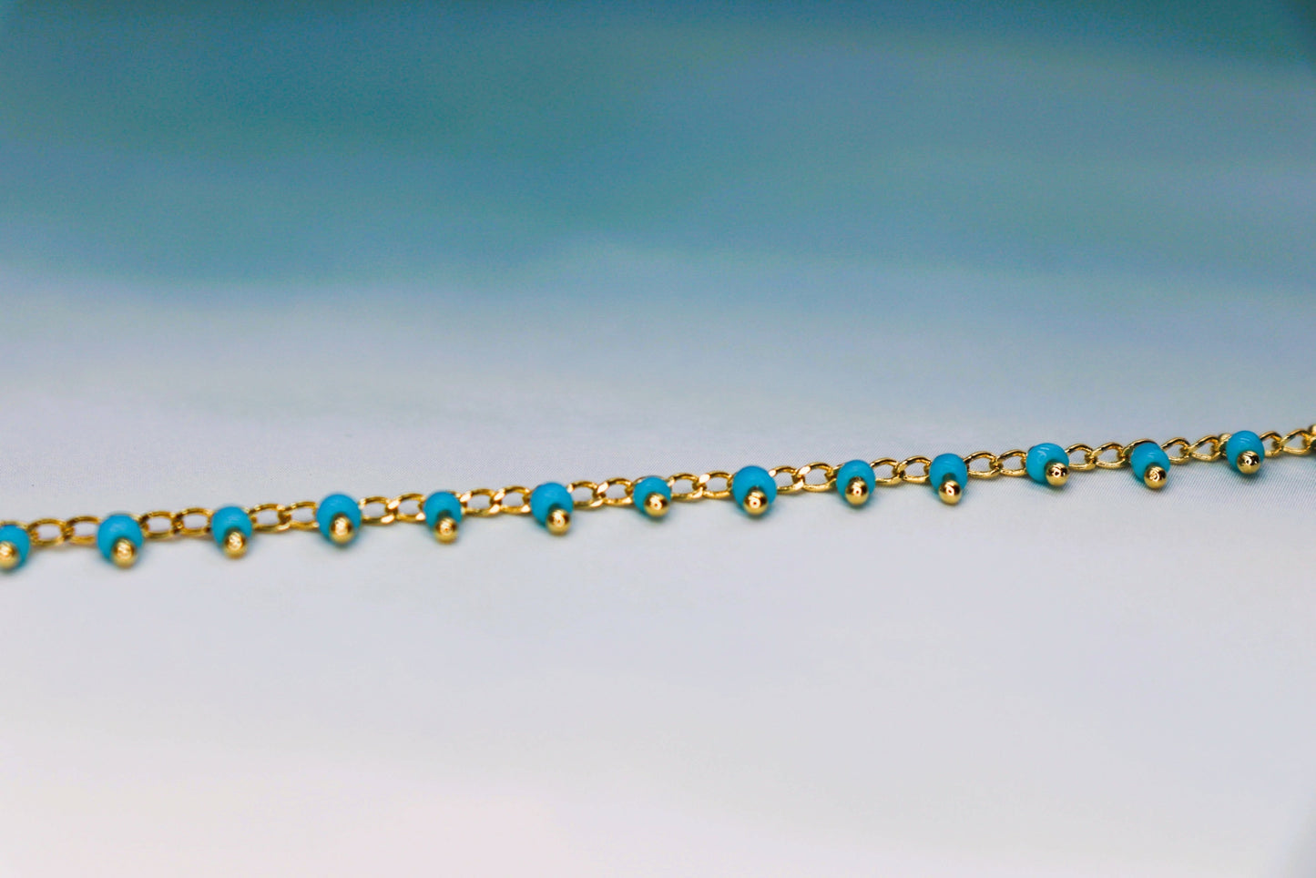 שרשרת צ'וקר חרוזים טורקיז אזמרלדה Princess K Jewelry