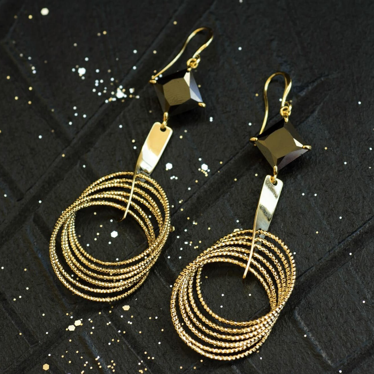עגילים בשילוב אבן שחורה לונה Princess K Jewelry