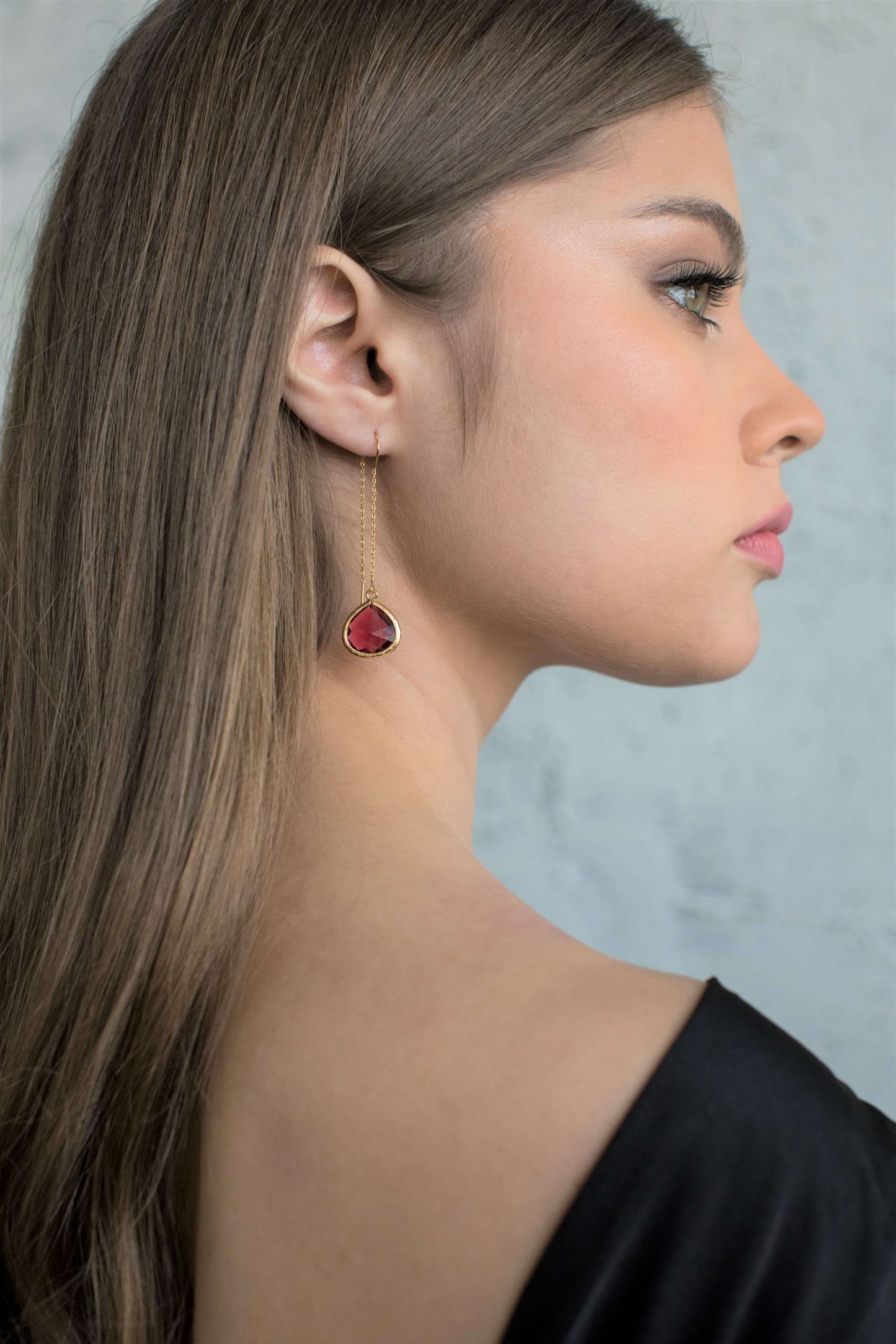עגילי טיפה בורדו דונה Princess K Jewelry