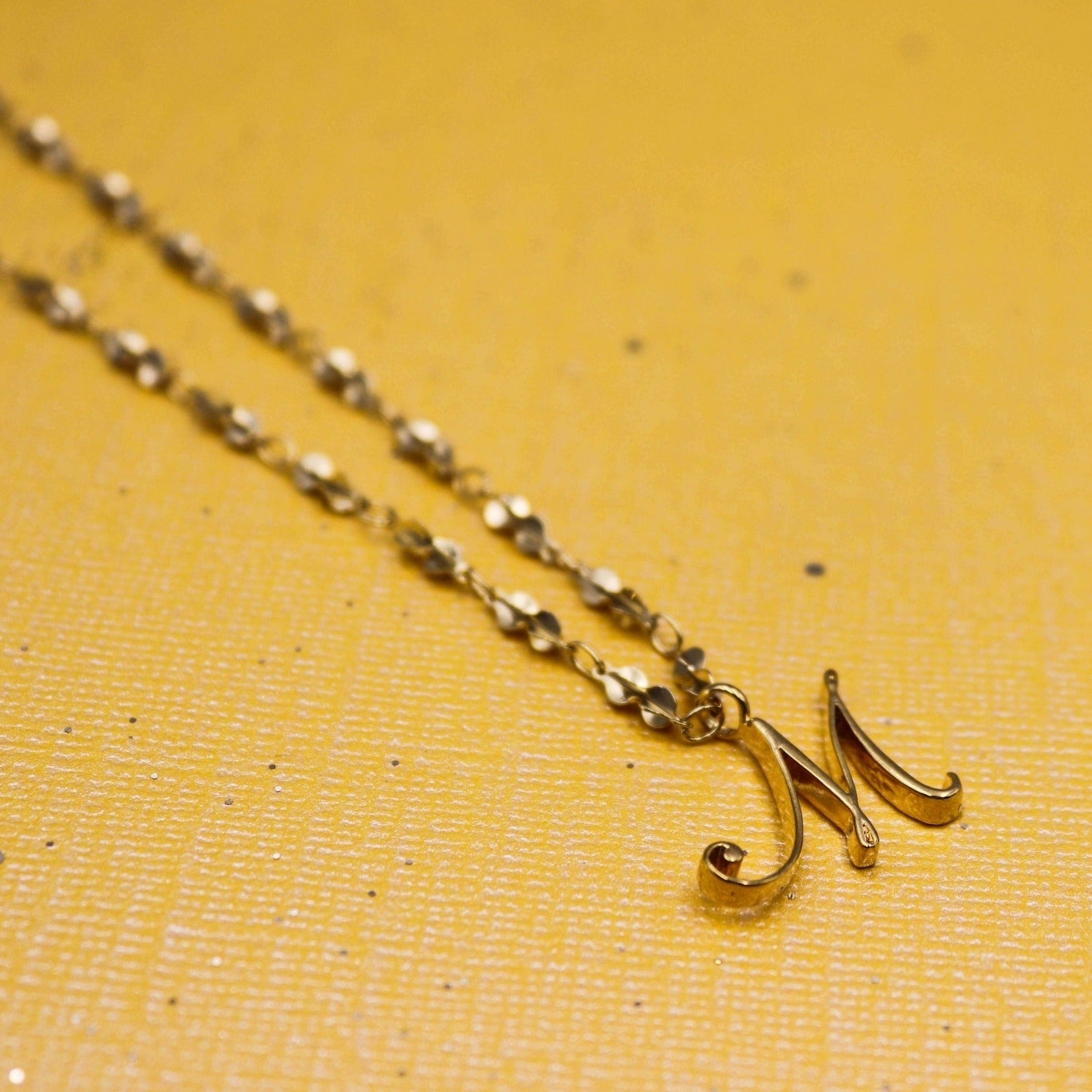 שרשרת אות פרינסס K Princess K Jewelry