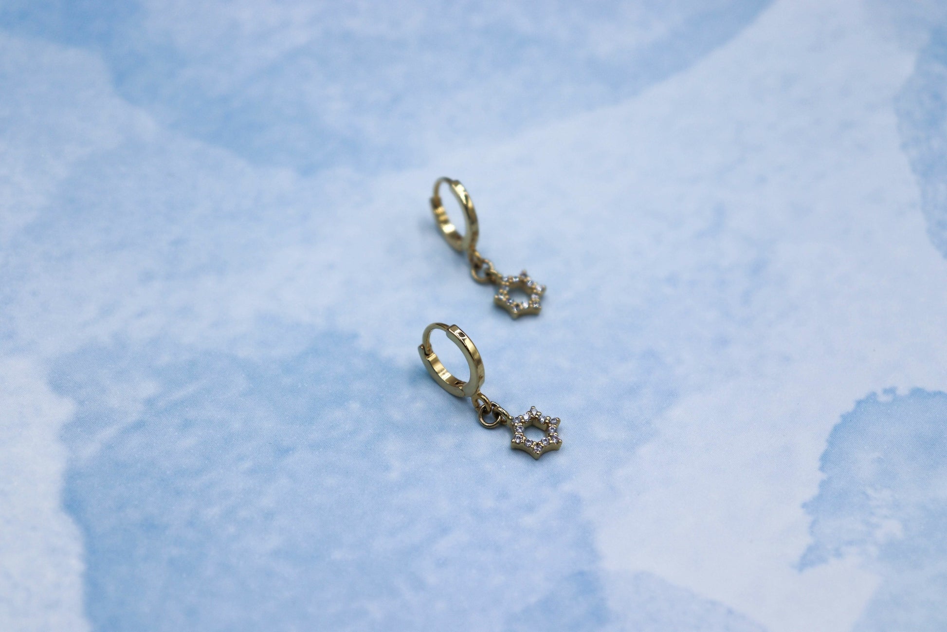 עגילי חישוק מגן דוד זהב פטריוט Princess K Jewelry