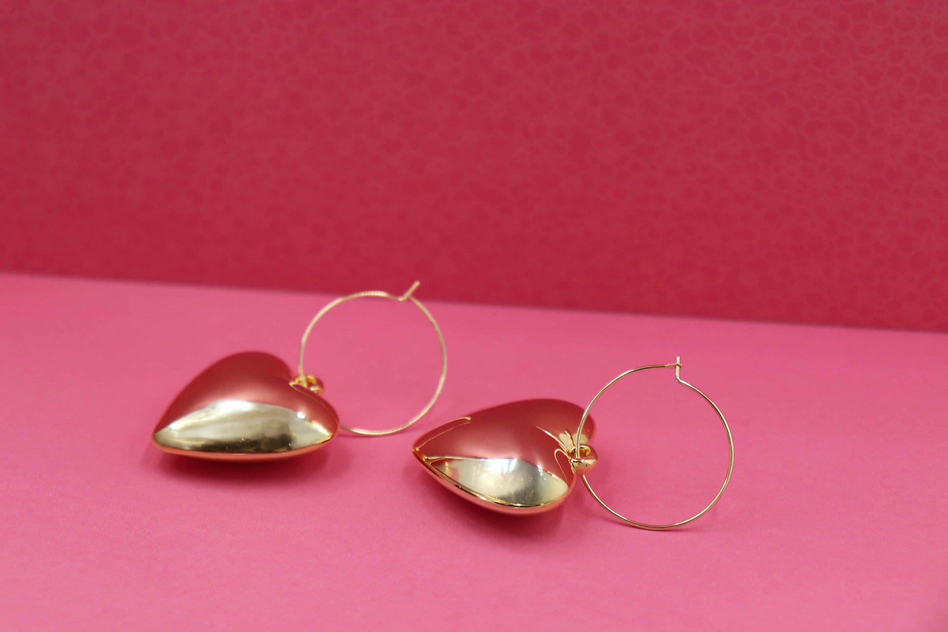 עגילי חישוק לב זהב אקסטרה לאב Princess K Jewelry