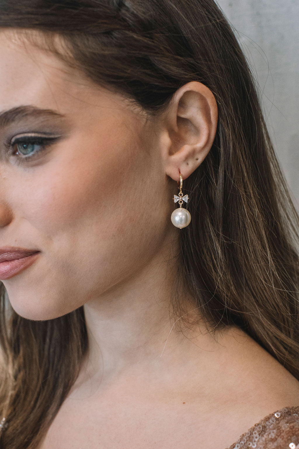 עגילי פפיון פנינה פארה Princess K Jewelry