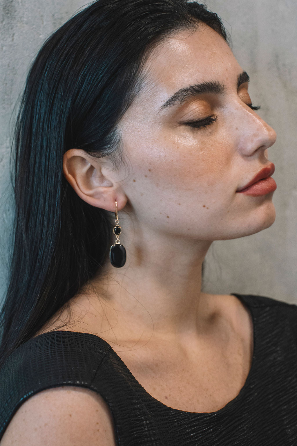 עגילים אובליים שחורים לורן Princess K Jewelry