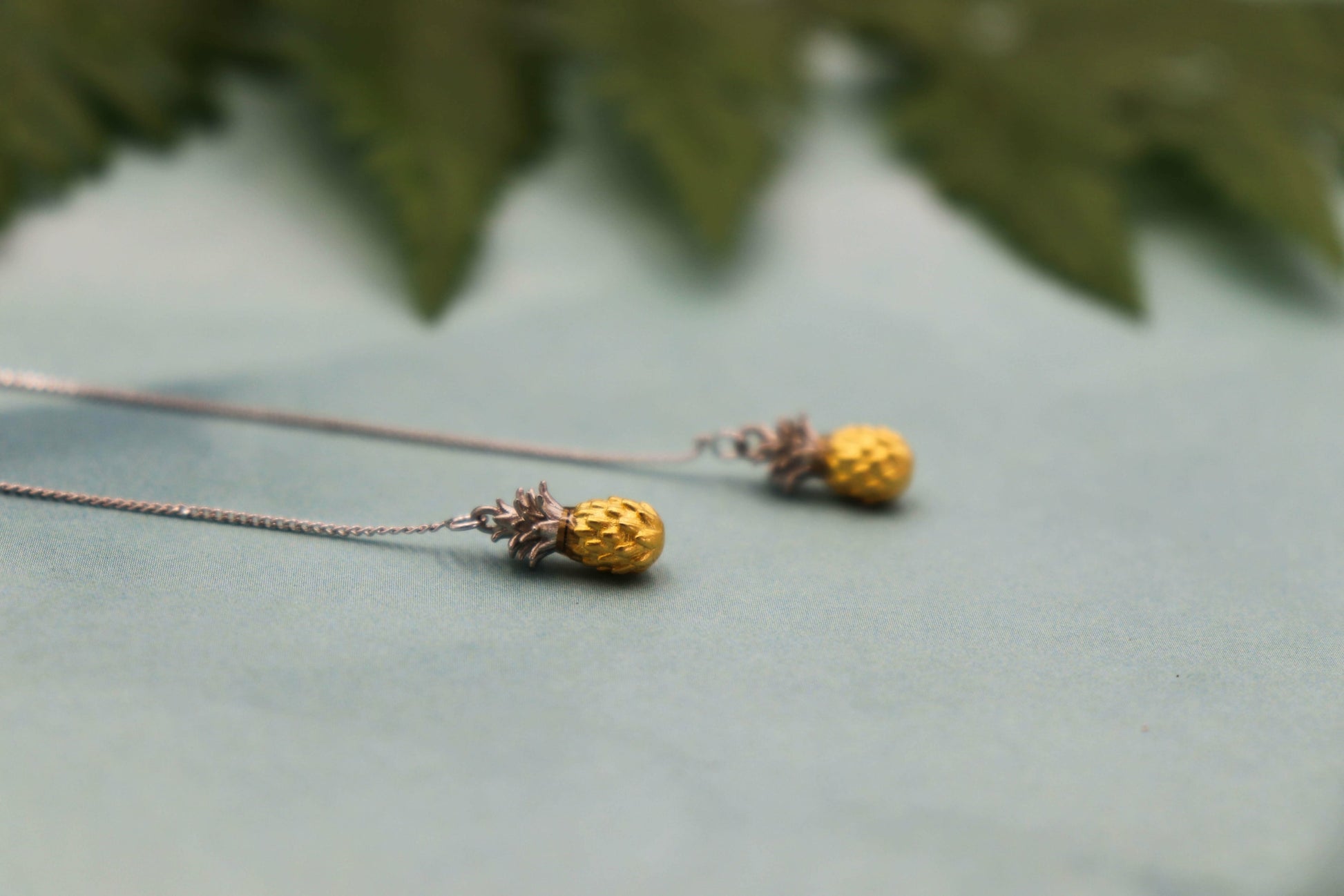 עגילי שרשרת מליבו Princess K Jewelry