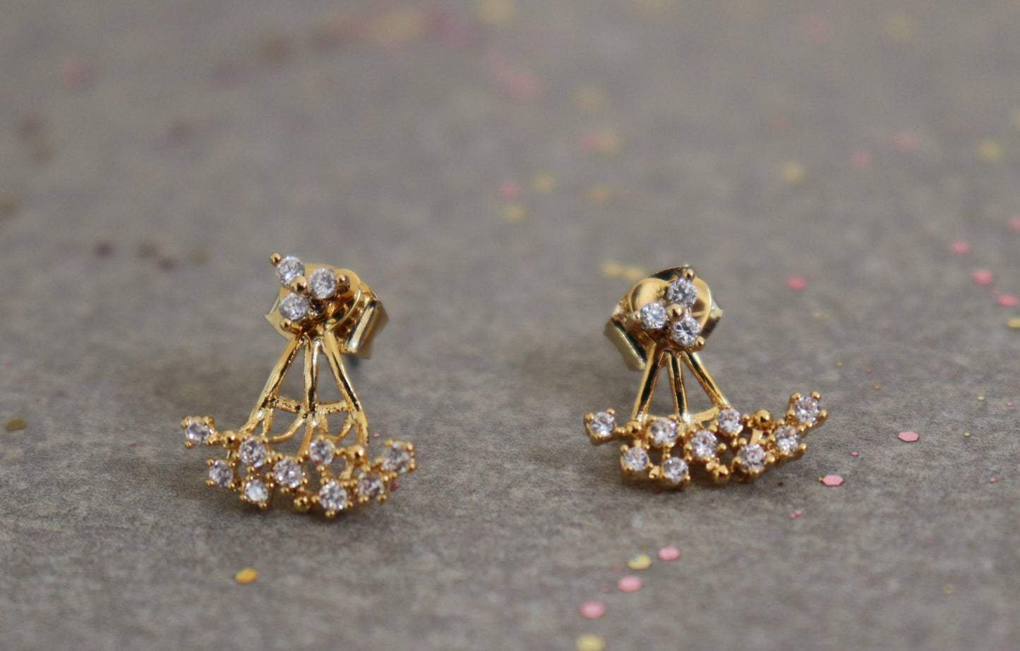עגילי פרח זהב מרגרט Princess K Jewelry