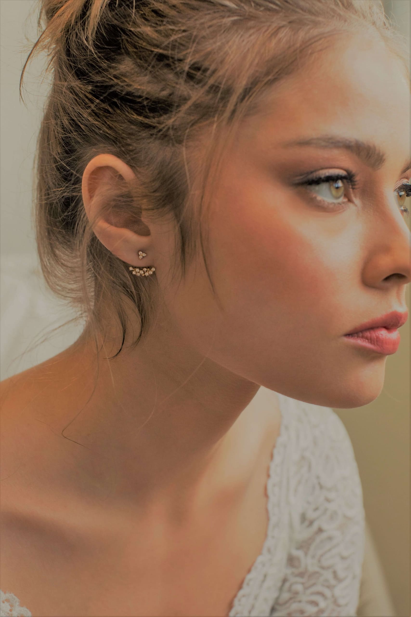 עגילי פרח זהב מרגרט Princess K Jewelry
