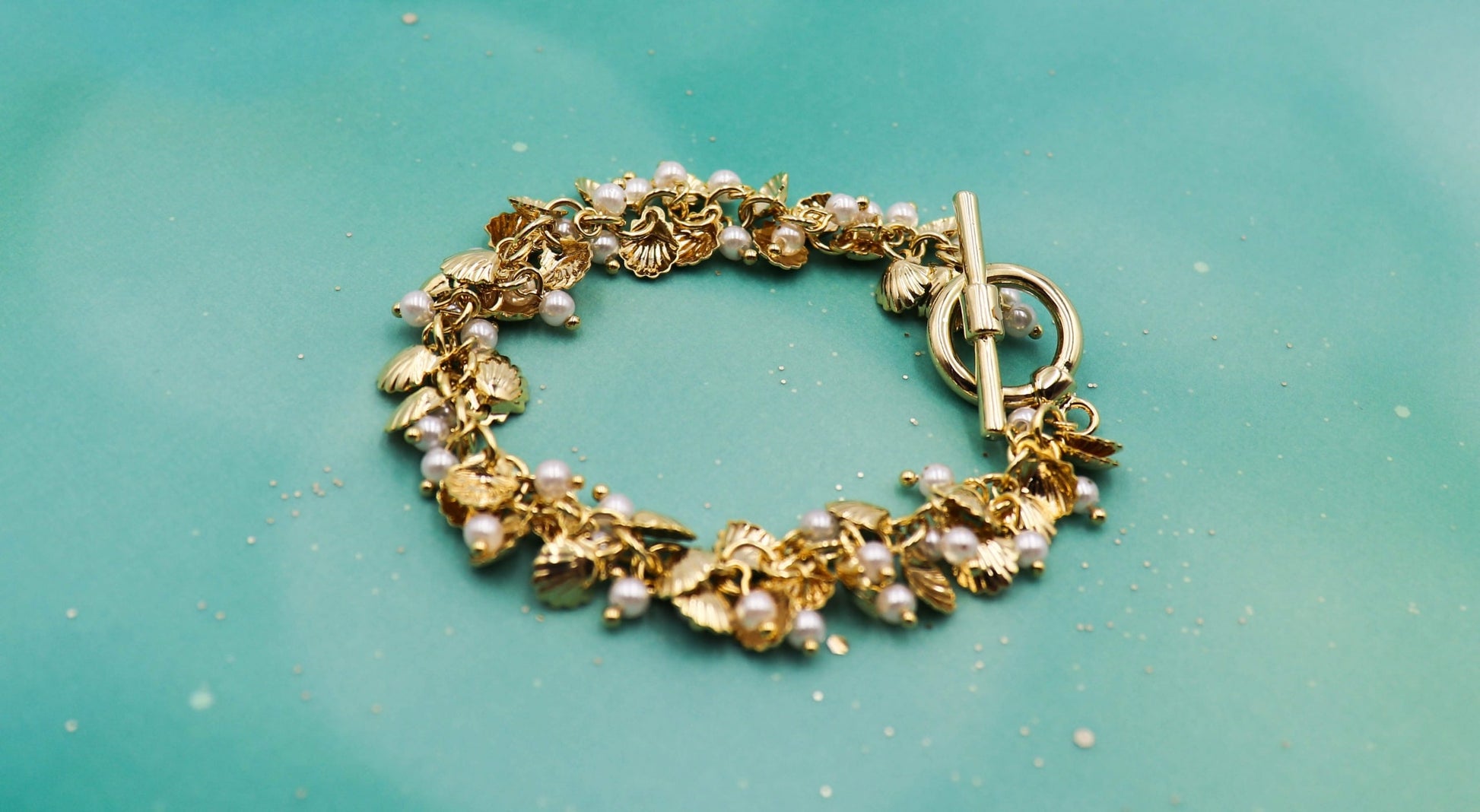 צמיד צדפים זהב מרינה Princess K Jewelry