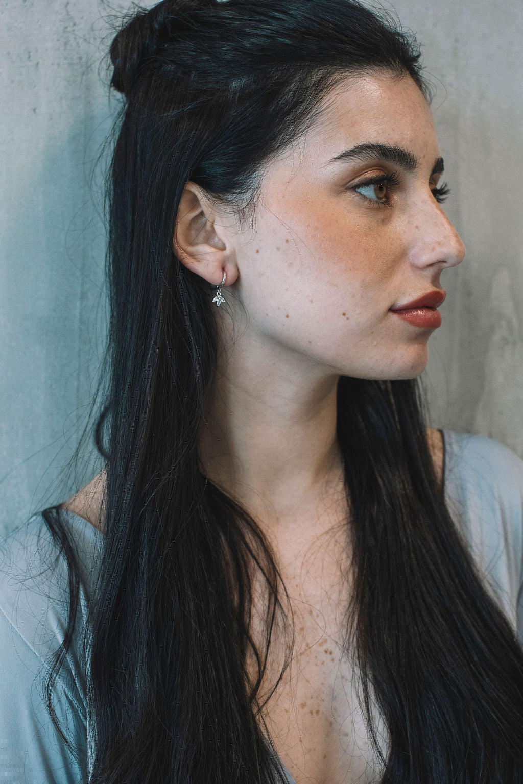 עגילי חישוק כסף לילי Princess K Jewelry