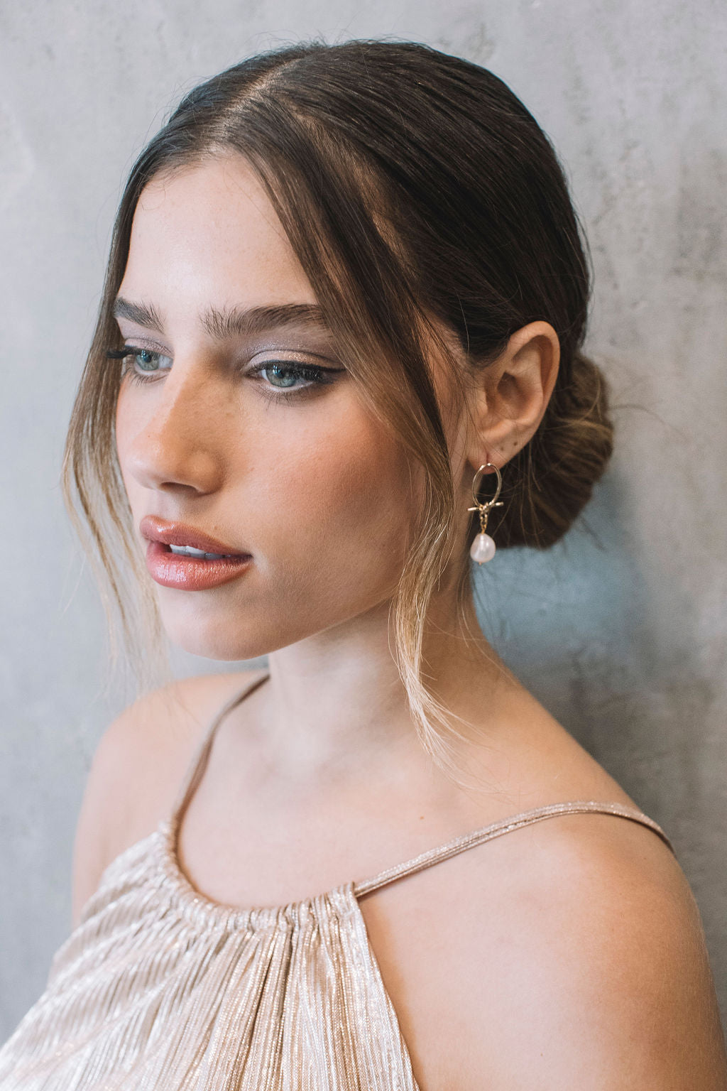 עגילי פנינה זהב אלכסנדרה Princess K Jewelry