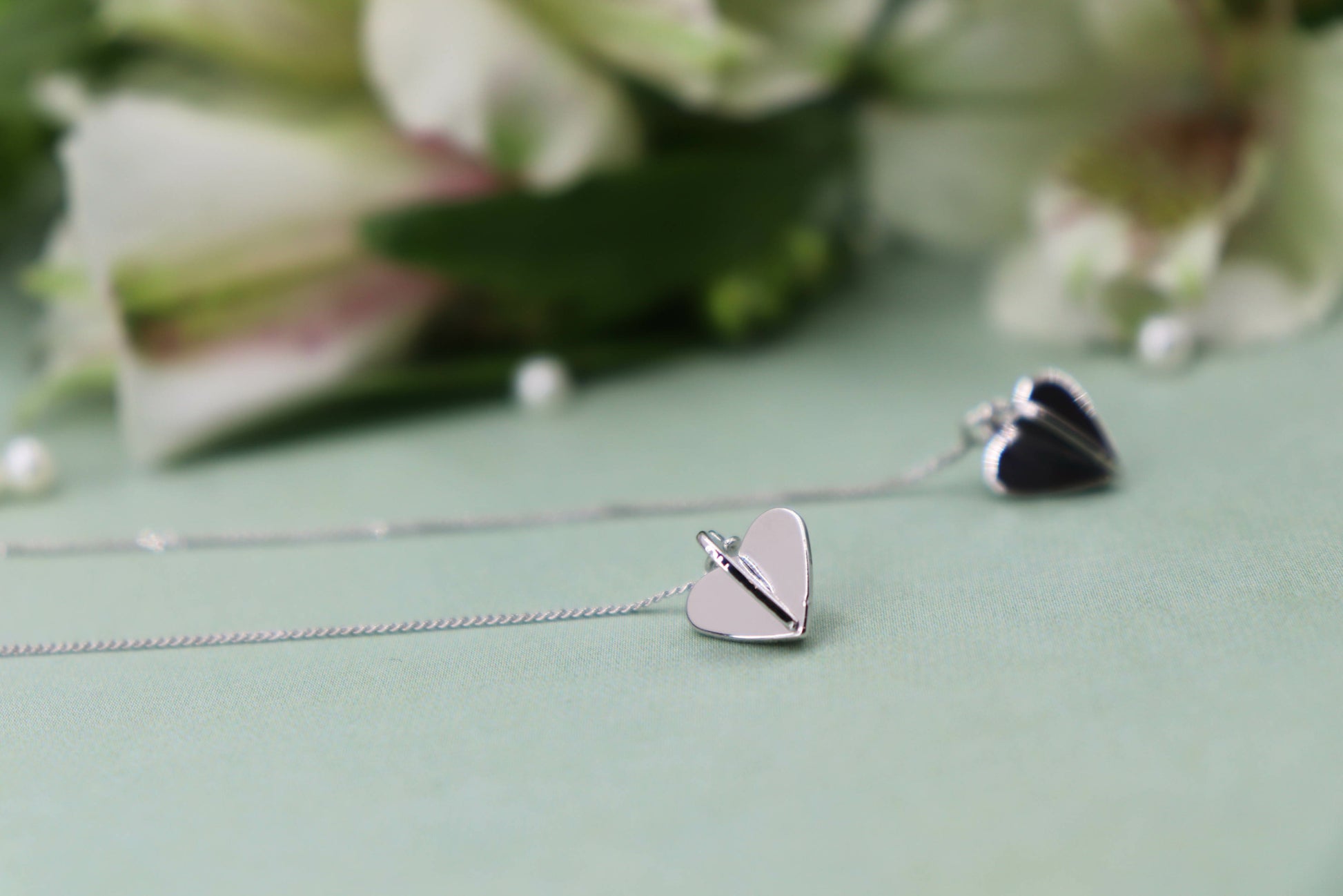 עגילי שרשרת לב אמילי Princess K Jewelry
