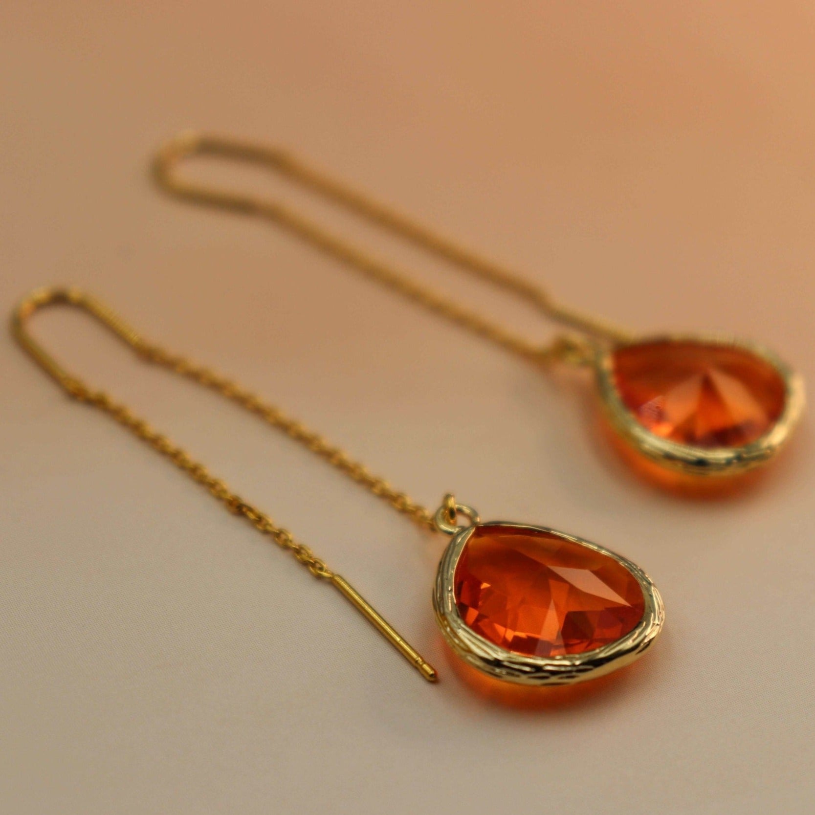 עגילי טיפה כתומים מג'יק סנרייז Princess K Jewelry