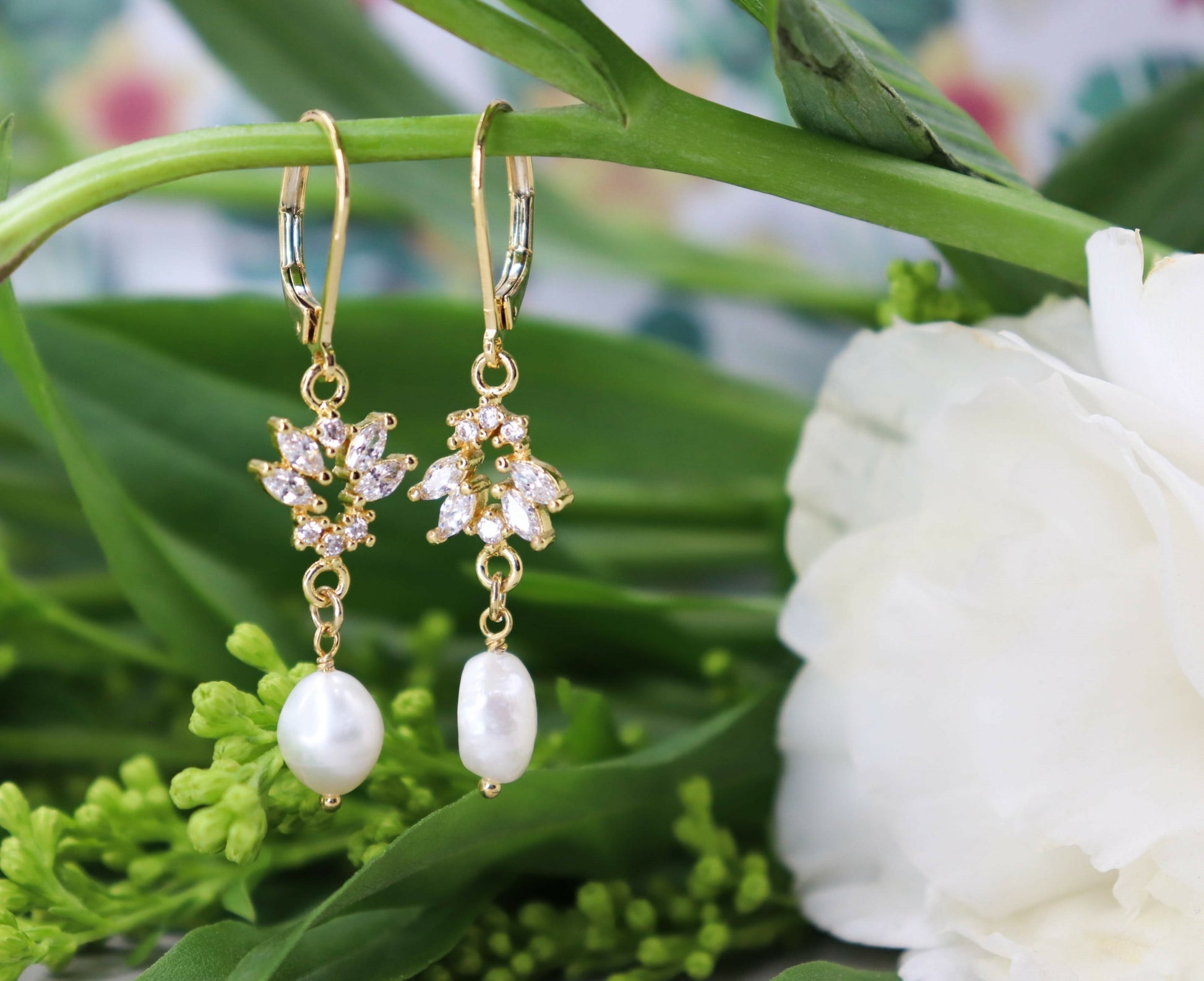 עגילי זהב ופנינה בקי Princess K Jewelry