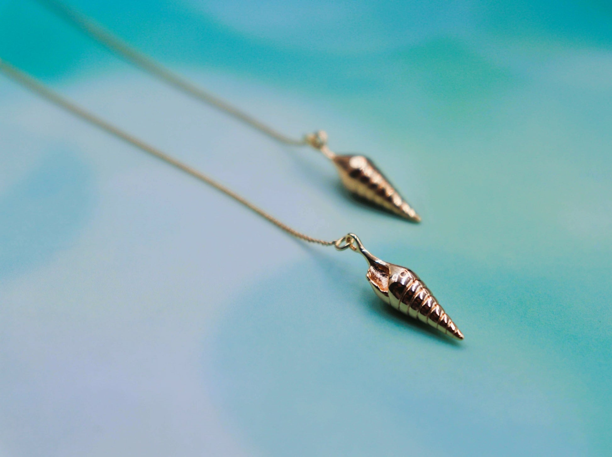 עגילי צדף זהב קורדליה Princess K Jewelry