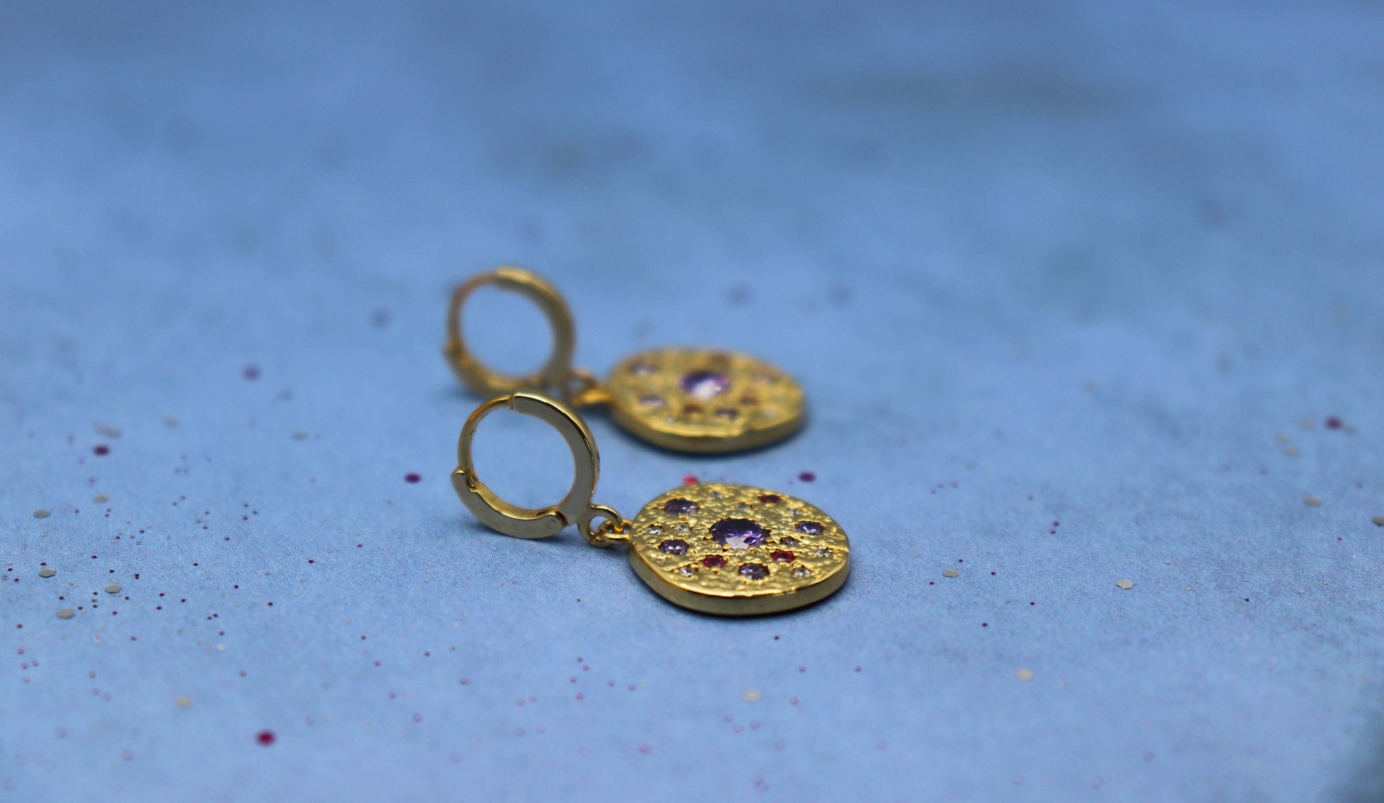 עגילי חישוק אוריינטל קווין Princess K Jewelry