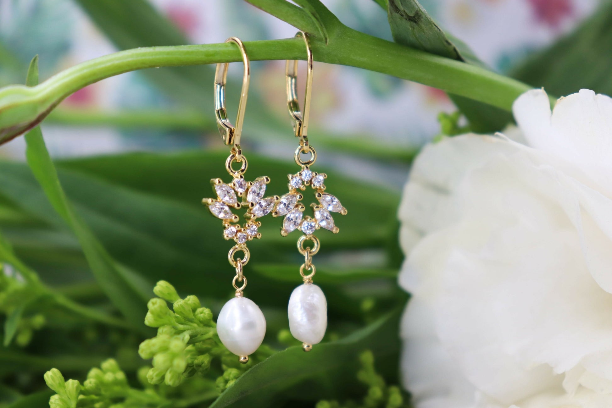 עגילי זהב ופנינה בקי Princess K Jewelry