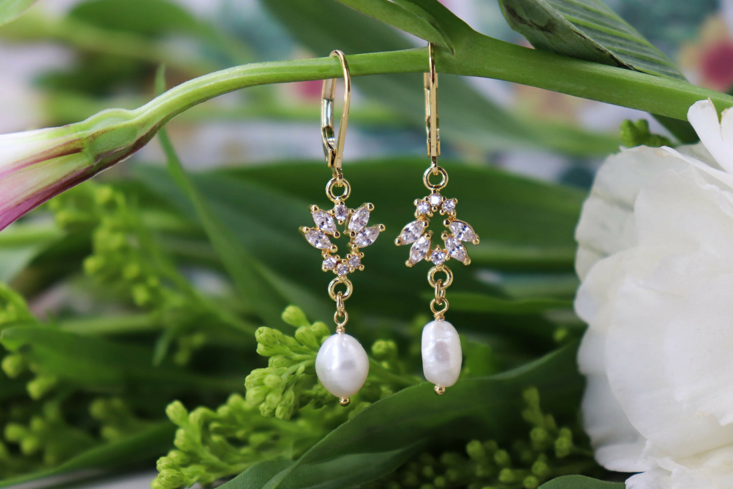 עגילי זהב ופנינה בקי Princess K Jewelry