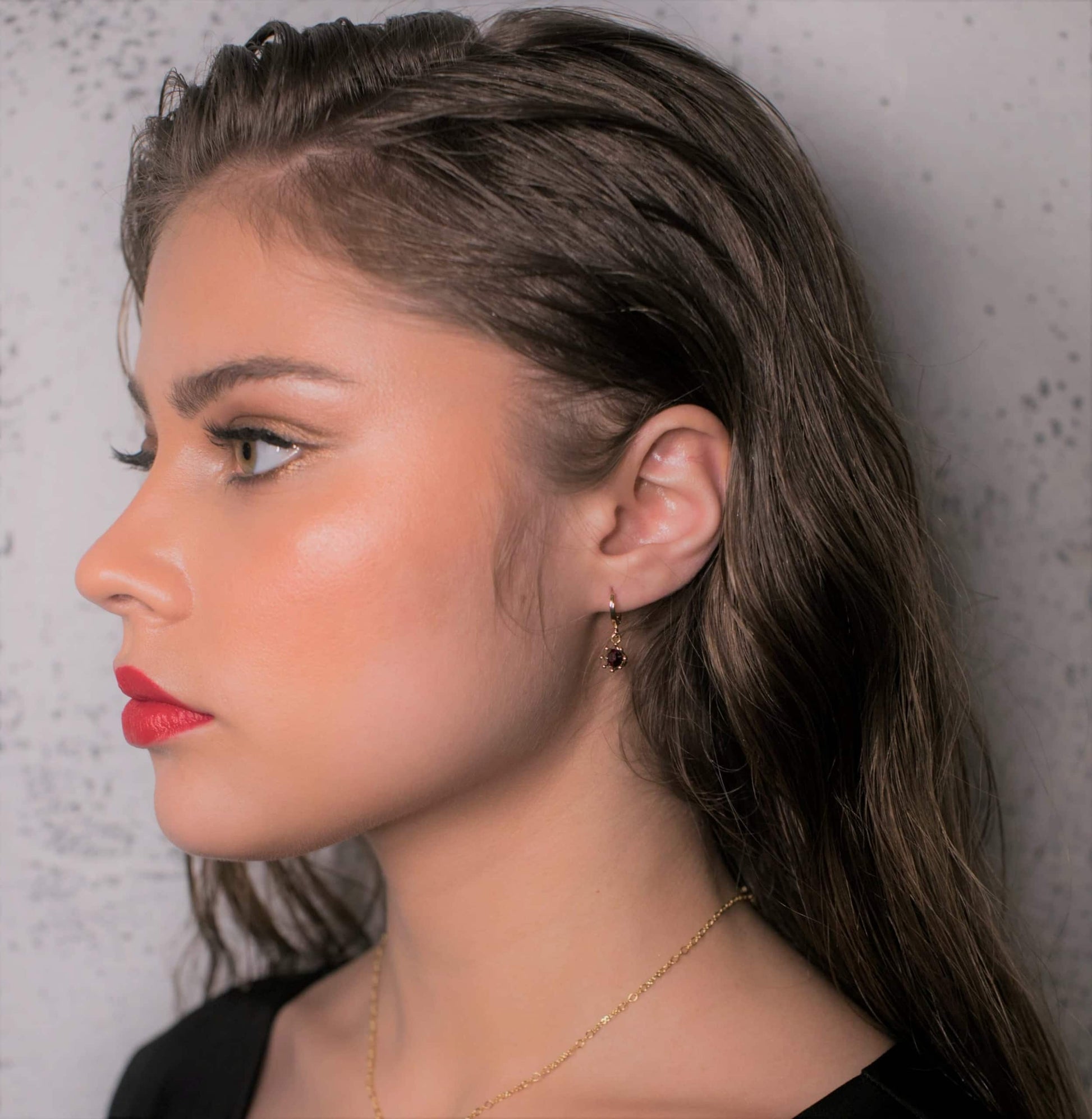 עגילי חישוק בשילוב תליון מיה Princess K Jewelry