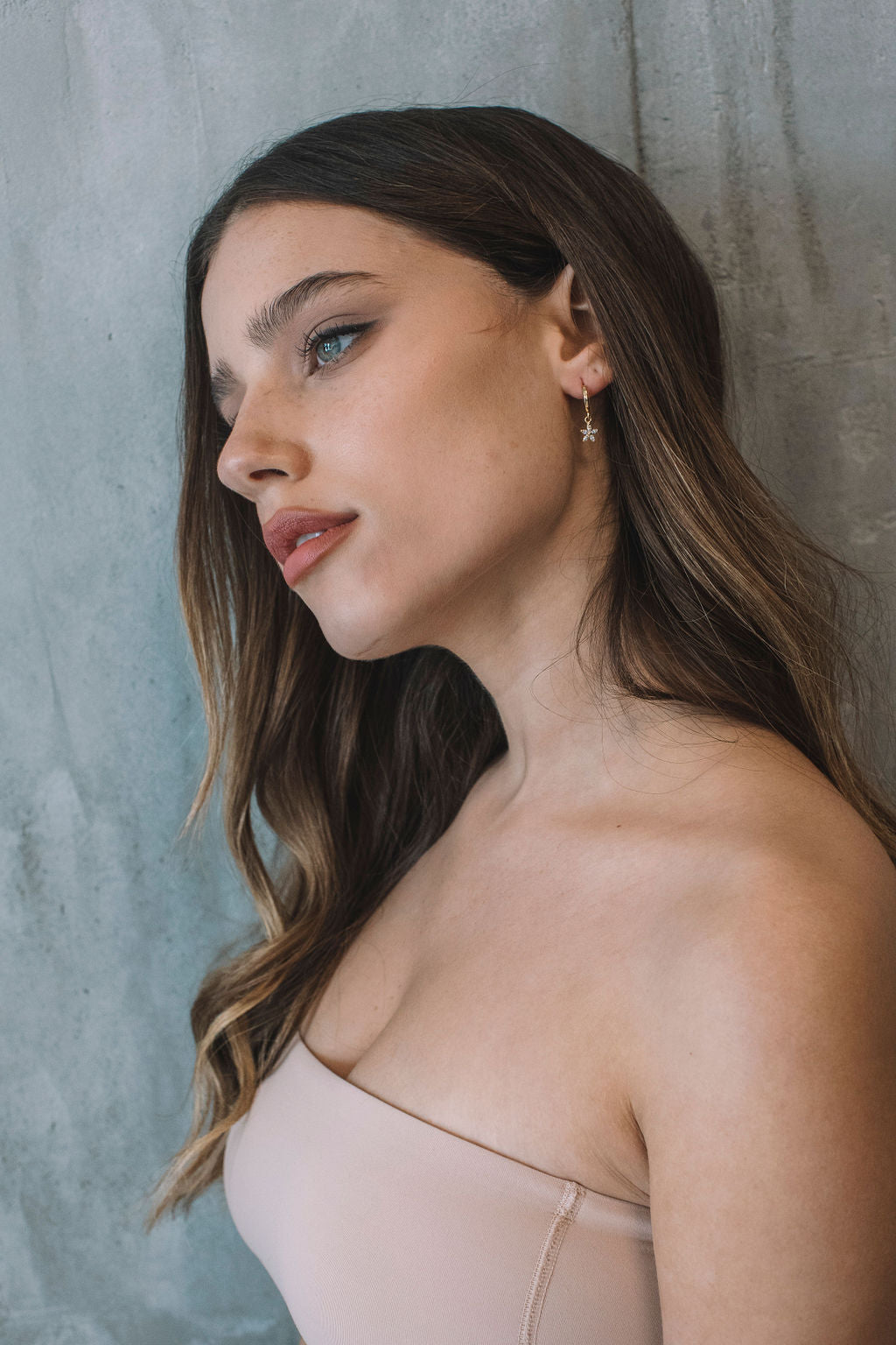 עגילי חישוק פרח טיאנה Princess K Jewelry
