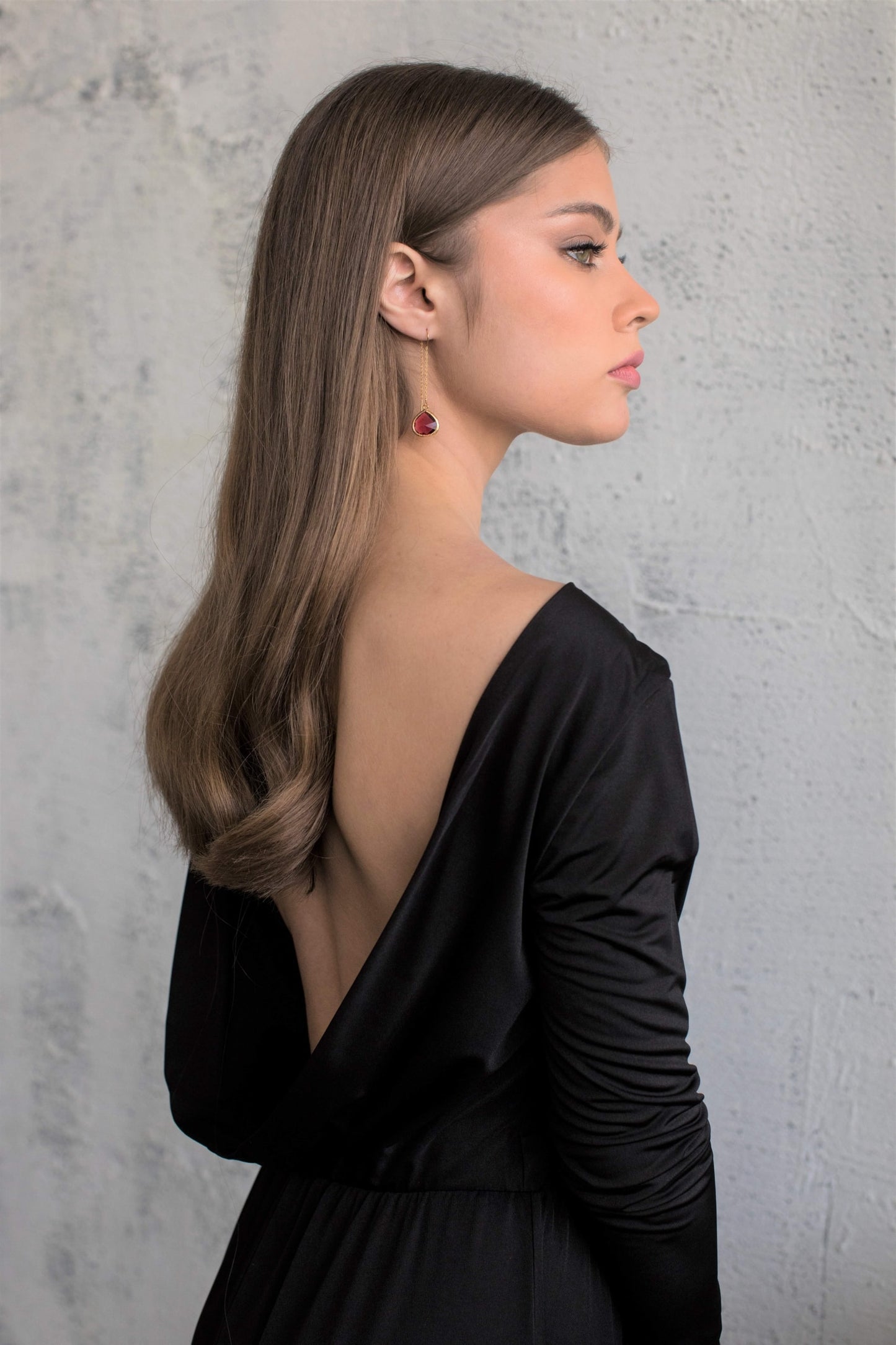 עגילי טיפה בורדו דונה Princess K Jewelry