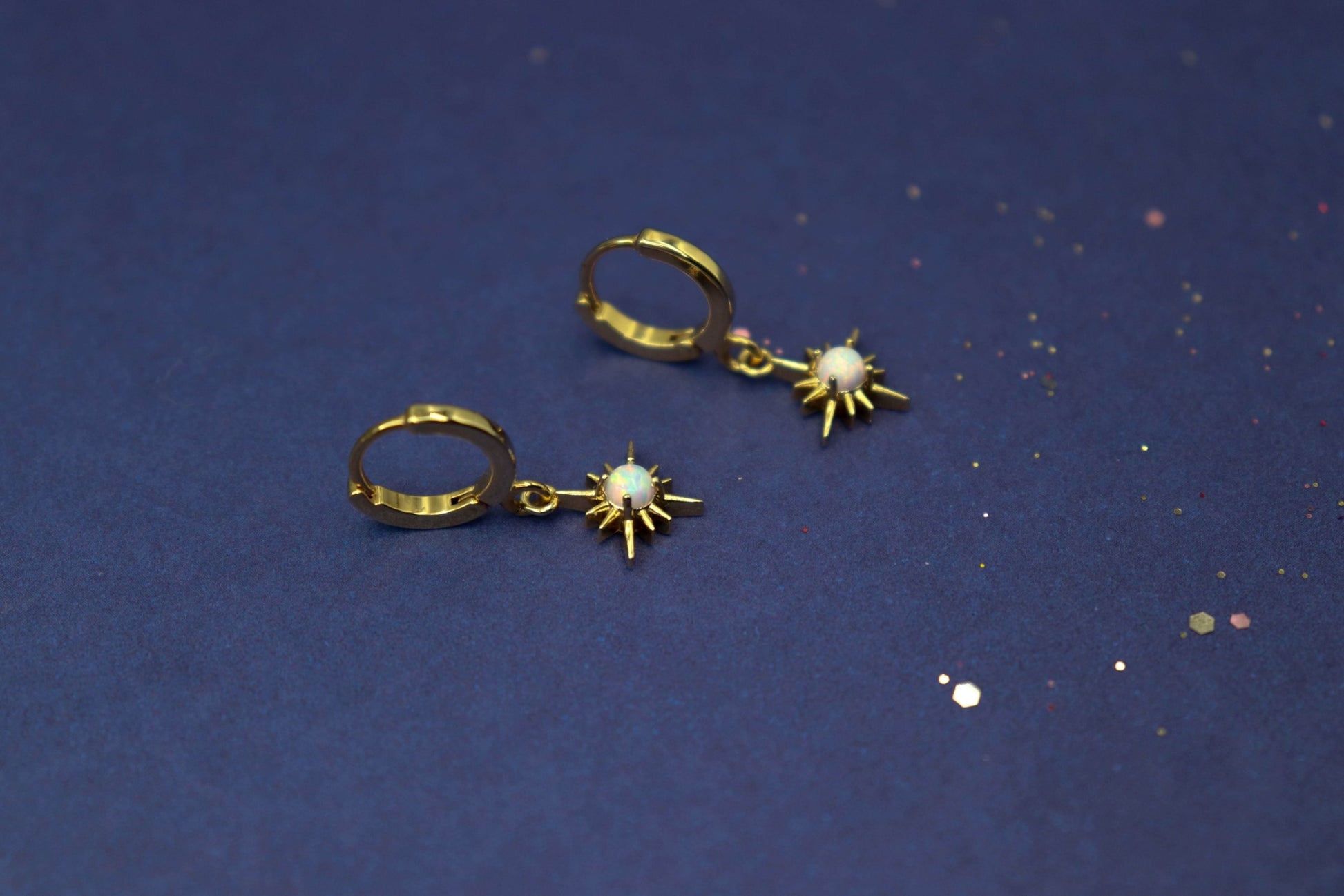 עגילי כוכב זהב מאיה Princess K Jewelry
