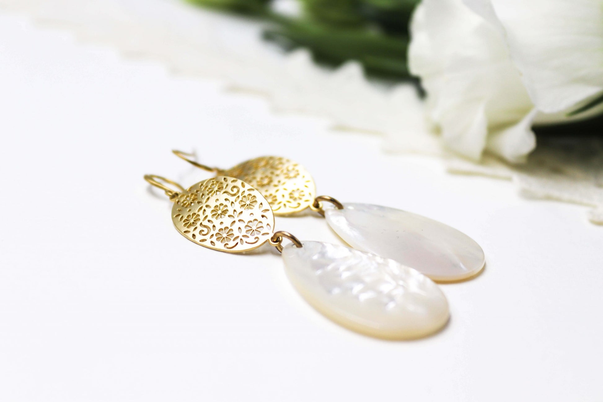 עגילי פנינה זהב אודט Princess K Jewelry