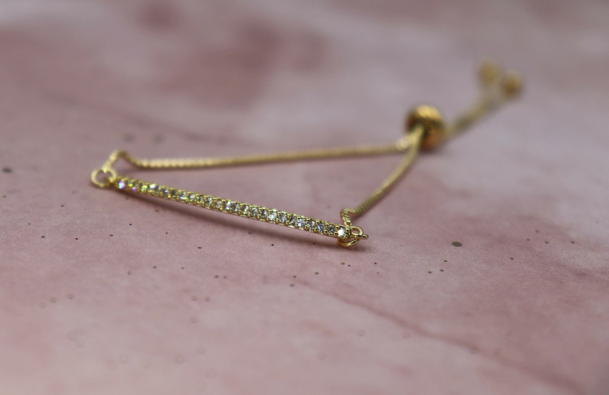 צמיד זהב דק דיינה Princess K Jewelry