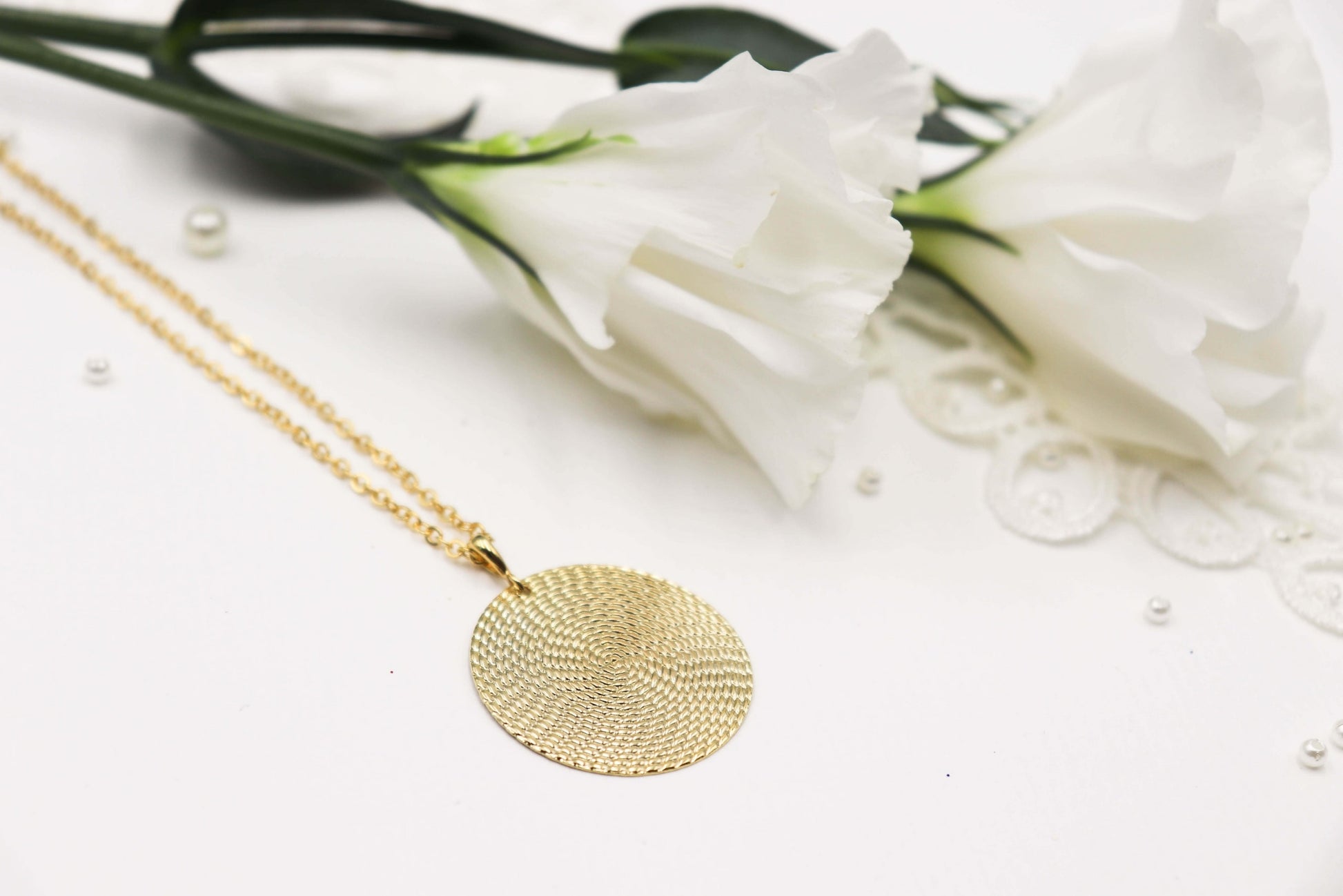שרשרת מטבע זהב פני Princess K Jewelry
