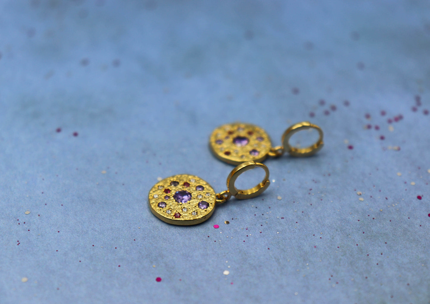 עגילי חישוק אוריינטל קווין Princess K Jewelry