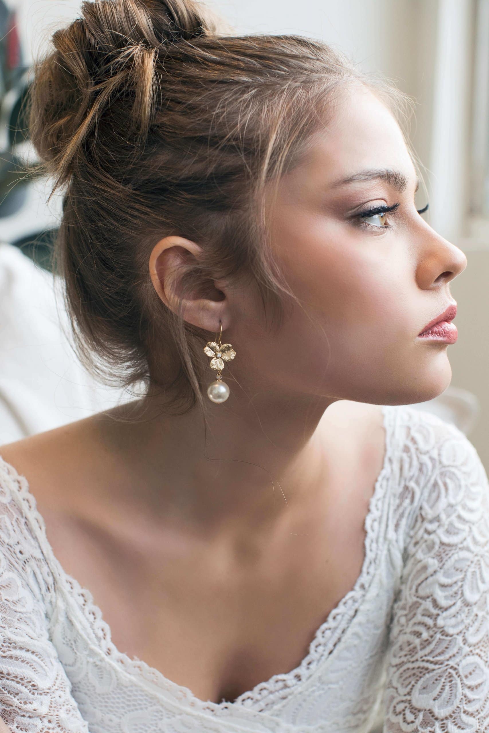 עגילי פנינה ופרח גרייס Princess K Jewelry