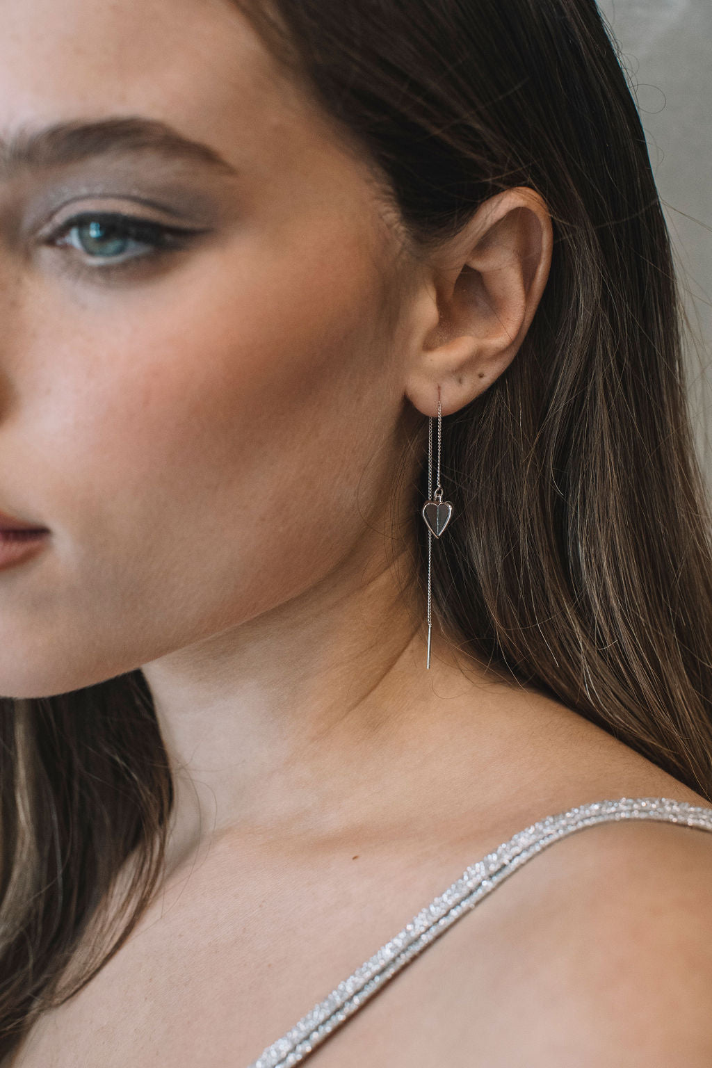 עגילי שרשרת לב אמילי Princess K Jewelry