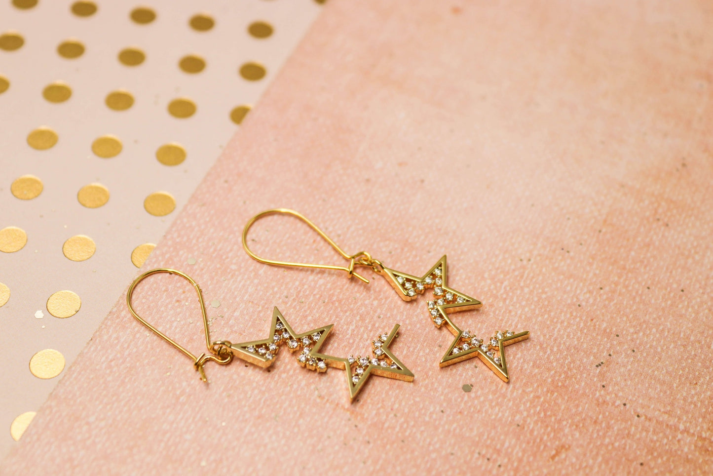 עגילי כוכב זהב וונדי Princess K Jewelry